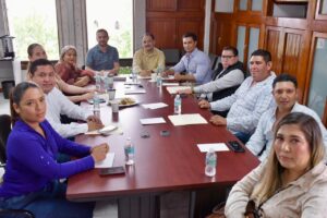 Atienden diputados a presidentes municipales electos de la Cuenca del Papaloapan