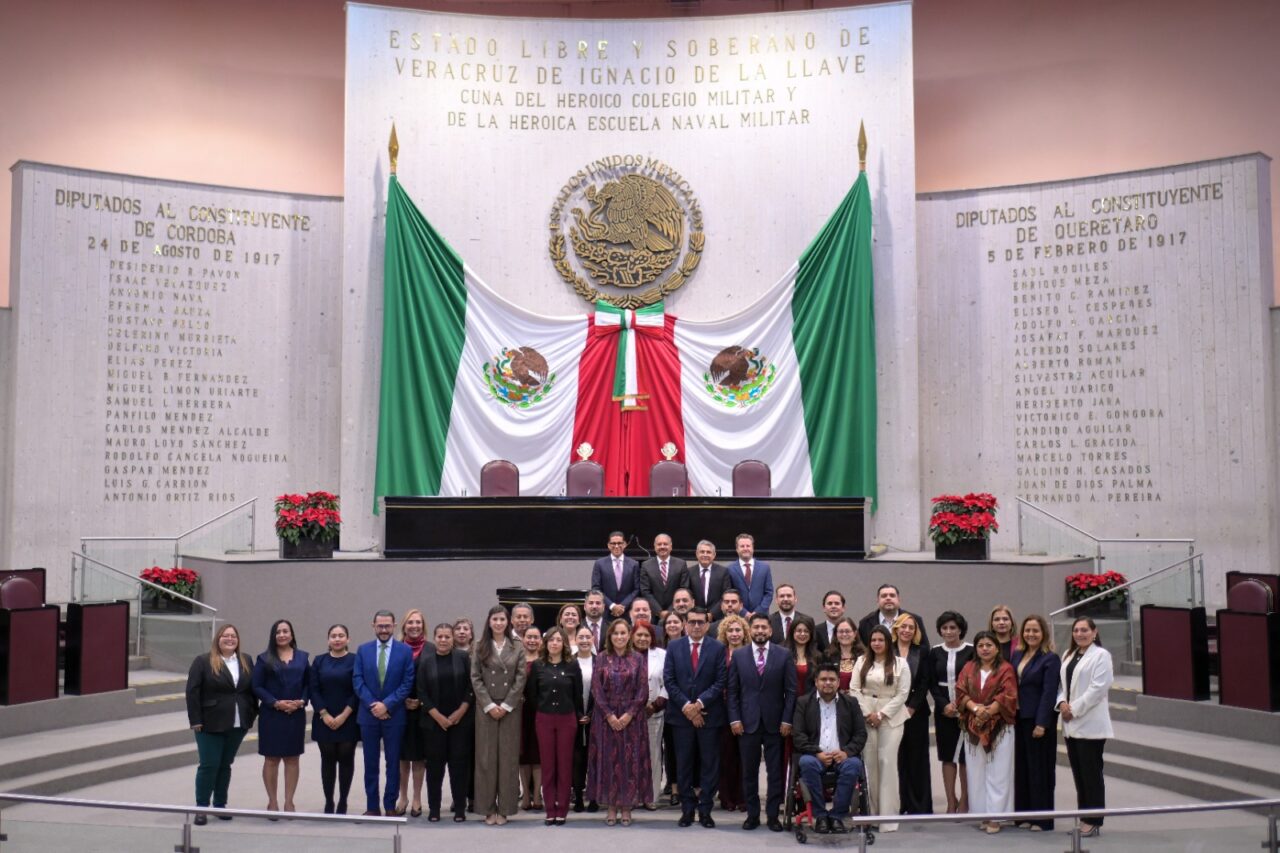Orden y disciplina financiera, destaca la gobernadora Rocío Nahle ante el Congreso